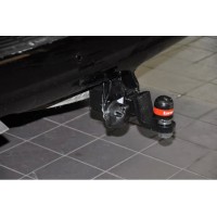 Фаркоп Bosal для Toyota Land Cruiser J200 2007-2020. Артикул 3010-E
