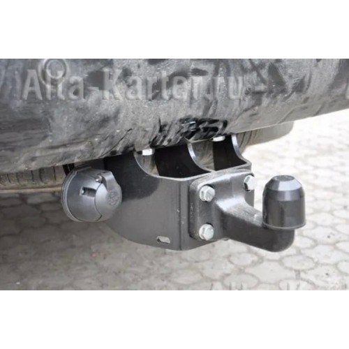 Фаркоп Bosal для Toyota Land Cruiser 200 2007-2020. Фланцевое крепление. Артикул 3054-G