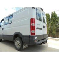 Фаркоп Aragon для Iveco Daily III 35.10, 40.10 фургон 1999-2006. Артикул E2700AG