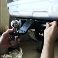 Фаркоп Bizon для Toyota Land Cruiser 150 Prado 2010-2020  (3 точки крепления, макс. нагрузка 3500/120 кг). Быстросъемный крюк. Артикул FA 1009-E