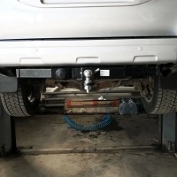 Фаркоп Bizon для Toyota Land Cruiser 150 Prado 2010-2020  (3 точки крепления, макс. нагрузка 3500/120 кг). Быстросъемный крюк. Артикул FA 1009-E