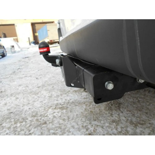 Фаркоп Bosal для Ford Transit Van, Minibus (со ступенькой) 2000-2006. Фланцевое крепление. Артикул 3970-F