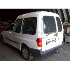 Фаркоп Galia оцинкованный для Volkswagen Caddy 1995-2004. Быстросъемный крюк. Артикул S064C