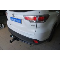 Фаркоп Baltex для Toyota Highlander III 2014-2020. Быстросъемный крюк. Артикул 24.2790.31
