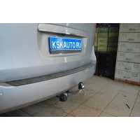 Фаркоп Galia оцинкованный для Hyundai H1 Grand Starex 2007-2020. Артикул H077A