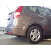 Фаркоп Galia оцинкованный для Hyundai i30 I универсал 2008-2011. Быстросъемный крюк. Артикул H076C