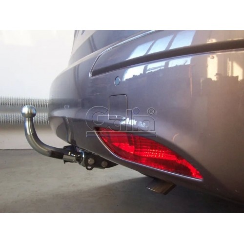 Фаркоп Galia оцинкованный для Hyundai i30 I универсал 2008-2011. Быстросъемный крюк. Артикул H076C
