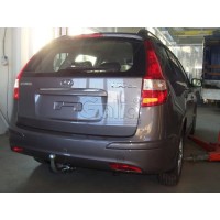 Фаркоп Galia оцинкованный для Hyundai i30 I универсал 2008-2011. Быстросъемный крюк. Артикул H076C