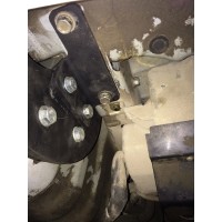 Фаркоп Bosal для Mitsubishi Pajero IV 2007-2020. Фланцевое крепление. Артикул 4125-F