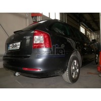 Фаркоп Galia оцинкованный для Skoda Octavia Tour седан, универсал 2004-2013. Быстросъемный крюк. Артикул S086C