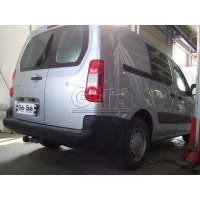 Фаркоп Galia оцинкованный для Peugeot Partner II (Tepee) (длина базы 4680 мм) 2008-2020. Быстросъемный крюк. Артикул C062C