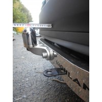 Фаркоп Baltex для Toyota Highlander III 2014-2020. (с декор. накладкой) Фланцевое крепление. Артикул 24.2554.08