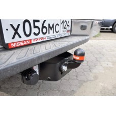 Фаркоп Bosal для Nissan Navara D40 (со ступенькой) 2005-2015. Фланцевое крепление. Артикул 4360-F