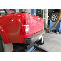 Фаркоп Brink (Thule) (оригинал) для Toyota Hilux VII N25/26 4WD (модель с локерами) 2010-2015. Фланцевое крепление. Артикул 522100