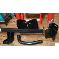 Фаркоп Трейлер для Hyundai ix35 2010-2020. Артикул 7312