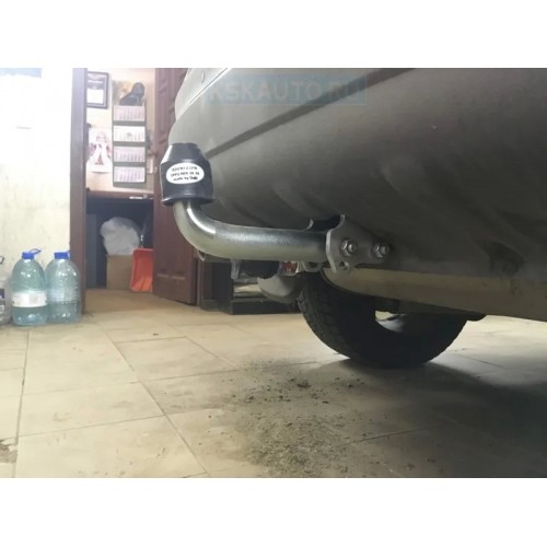 Фаркоп Galia оцинкованный для Volvo V60 2010-2020. Артикул V070A