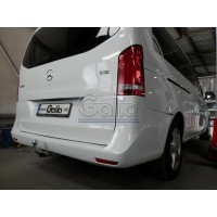 Фаркоп Galia оцинкованный для Mercedes-Benz Viano W639 RWD 2003-2013. Быстросъемный крюк. Артикул M108C