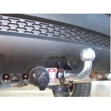 Фаркоп Galia оцинкованный для Hyundai Santa Fe II 2006-2012. Артикул H069A