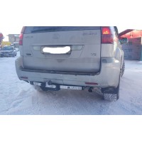 Фаркоп Лидер-Плюс для Toyota Land Cruiser Prado 150 2009-2020 (с накладкой из нерж. стали). Фланцевое крепление. Артикул T113-F(N)