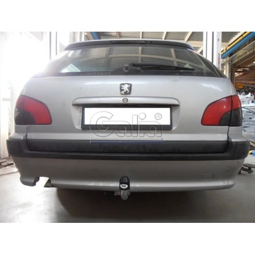 Фаркоп Galia оцинкованный для Peugeot 406 универсал 1996-2004. Артикул P014A
