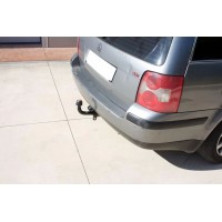 Фаркоп Aragon для Audi A4 B6, B7 седан, универсал 2001-2008. Артикул E0403BA