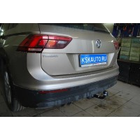 Фаркоп Brink (Thule) для Audi Q3 2011-2020. Артикул 618600