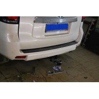 Фаркоп Brink (Thule) для Toyota Land Cruiser Prado 150 J150/155 2009-2020. Быстросъемный крюк. Артикул 526100