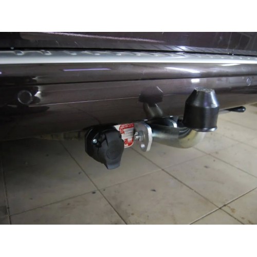 Фаркоп Galia оцинкованный для Volkswagen Caravelle T6 (вкл. 4WD) 2015-2020. Артикул V064A