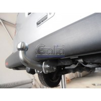 Фаркоп Galia оцинкованный для Volkswagen Caravelle T6 (вкл. 4WD) 2015-2020. Артикул V064A