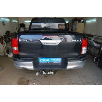 Фаркоп Мотодор для Toyota Hilux VIII 2015-2020. Фланцевое крепление. Артикул 92507-FE