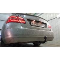 Фаркоп Imiola для Mercedes-Benz E-Класс W212 седан 2009-2017. Артикул M.048