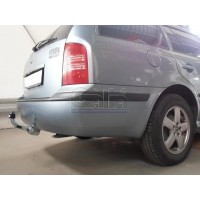 Фаркоп Galia оцинкованный для Skoda Octavia Tour седан, универсал 2004-2010. Быстросъемный крюк. Артикул S085C