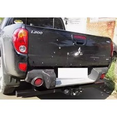 Фаркоп Westfalia для Mitsubishi L200 IV Single/Double/Club-Cab 2006-2015. Фланцевое крепление. Артикул 340089600001