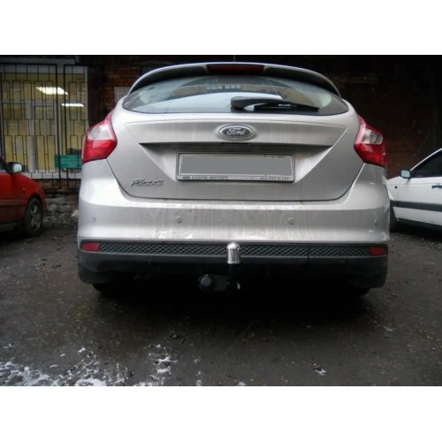 Фаркоп Трейлер для Ford Foсus III хэтчбек 2011-2020. Артикул 6014