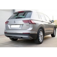 Фаркоп Aragon (быстросъемный крюк, вертикальное крепление) для Volkswagen Tiguan I 2007-2016. Артикул E6711BV