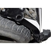 Фаркоп Baltex для Toyota Land Cruiser 100 VX 1998-2007. (с декор. пластиной) Фланцевое крепление. Артикул Y-08a