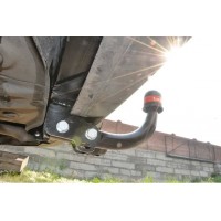 Фаркоп Bosal для Hyundai i30 II универсал 2011-2017. Артикул 6756-A