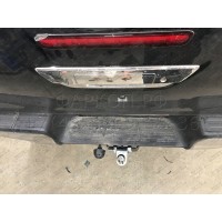 Фаркоп Мотодор для Toyota Hilux VIII 2015-2020. Фланцевое крепление. Артикул 92507-FE