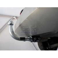 Фаркоп Galia оцинкованный для Ford Mondeo lV седан, универсал 2007-2014. Быстросъемный крюк. Артикул F115C