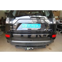 Фаркоп Лидер-Плюс для Mitsubishi Outlander XL 2007-2012. Фланцевое крепление. Артикул M105-FC