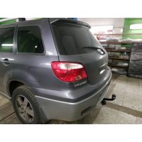 Фаркоп Лидер-Плюс для Mitsubishi Outlander I 2003-2006. Артикул M106-A