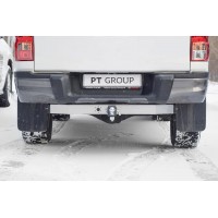 Фаркоп PT Group для Toyota Hilux VIII 2015-2020 с хромированной накладкой. Артикул 09121501