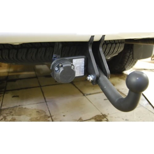 Фаркоп Imiola для Toyota Land Сruiser Prado 120 5-дв. 2003-2009. Артикул T.028