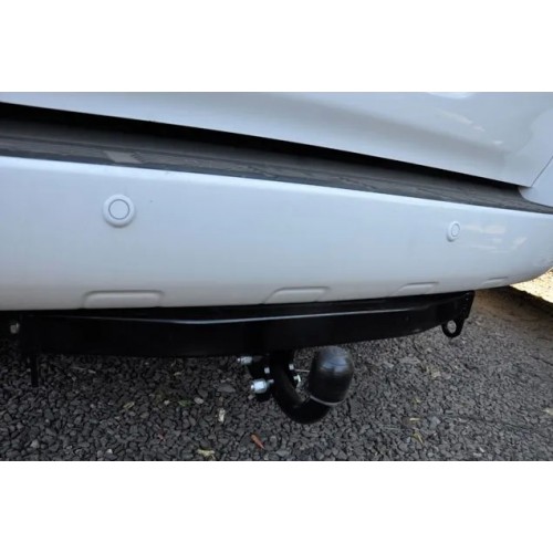 Фаркоп Bosal для Toyota Land Cruiser 200 2007-2020. Артикул 3054-A