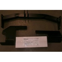 Фаркоп Bosal для Toyota Land Cruiser 200 2007-2020. Артикул 3054-A