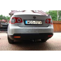 Фаркоп Galia оцинкованный для Volkswagen Golf V, VI универсал 2007-2012. Быстросъемный крюк. Артикул V066C