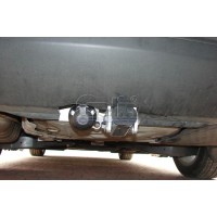 Фаркоп Galia оцинкованный для Volkswagen Golf V, VI универсал 2007-2012. Быстросъемный крюк. Артикул V066C