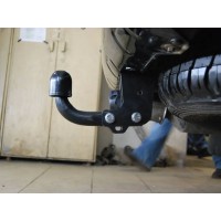 Фаркоп Imiola для Toyota Land Сruiser 200 2008-2020. Артикул T.039