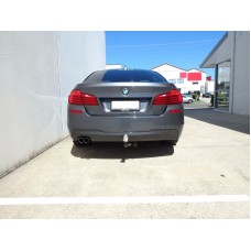 Фаркоп Westfalia для BMW 5-серия F10, F11 седан, универсал 2010-2020. Быстросъемный крюк. Артикул 303398600001