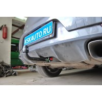 Фаркоп Westfalia для Audi Q5 (вкл. гибридные; S-Line) 2008-2017. Быстросъемный крюк. Артикул 327068600001